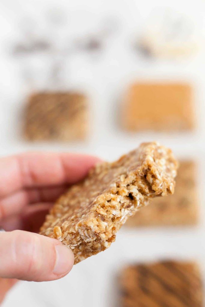 Cashew Butter Granola Bars - Soft, chewy granola bars that are naturally sweetened. These are so easy and delicious! theliveinkitchen.com