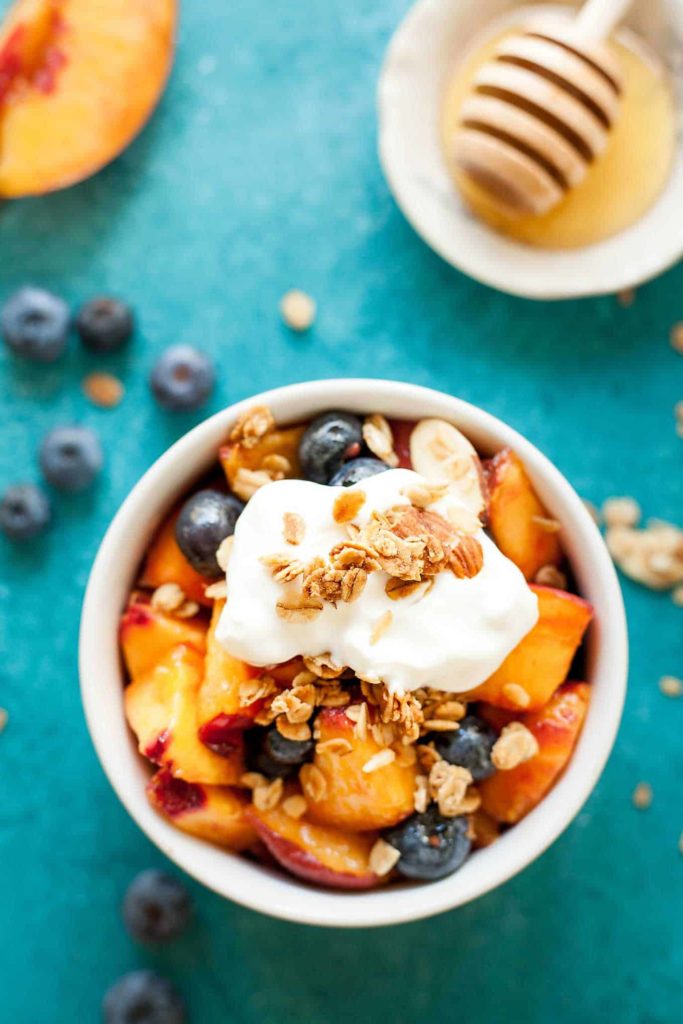 Honey Vanilla Summer Fruit Salad - This is so simple and delicious! Great for dessert or a side, I love this healthy treat! Full recipe at theliveinkitchen.com