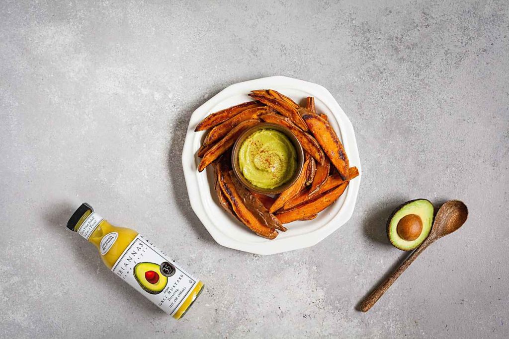 Sweet Potato Wedges with Spicy Honey Mustard Avocado Dip - Great for a vegetarian Thanksgiving appetizer, healthy football food, or anytime snack! Full recipe at theliveinkitchen.com @liveinkitchen