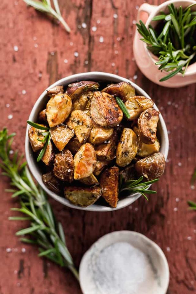 Easy Oven Roasted Rosemary Potatoes The LiveIn Kitchen