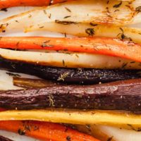 Oven Roasted Carrots with Thyme