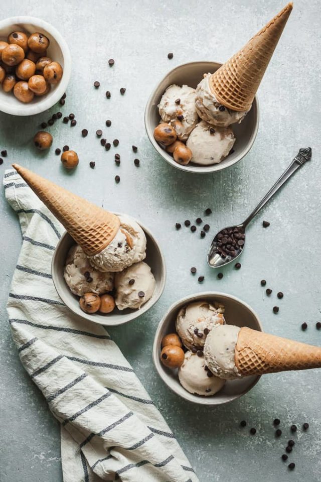 DIY Textured Food Photography Backdrops - The Live-In Kitchen