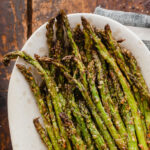 close up of crispy air fryer asparagus