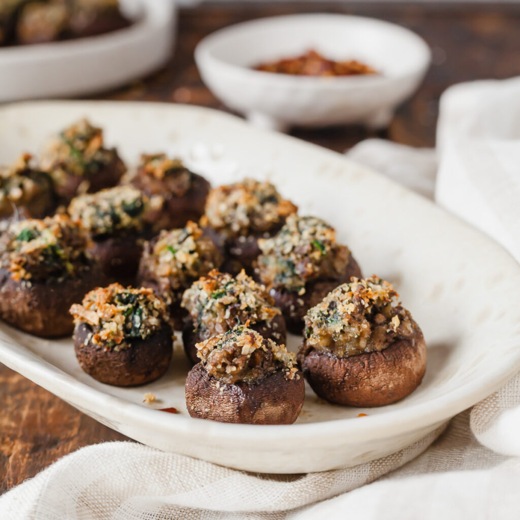 Spinach Stuffed Portobello Mushrooms - The Live-In Kitchen